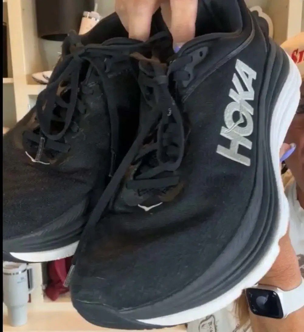Hoka Bondi 8 Running Shoes Black/White